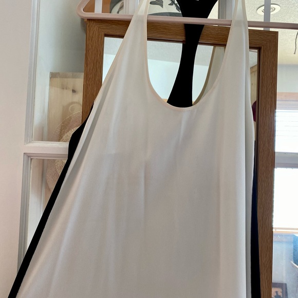 Size L Wilfred two-tone (white/black) racer back midi dress - Picture 4 of 6